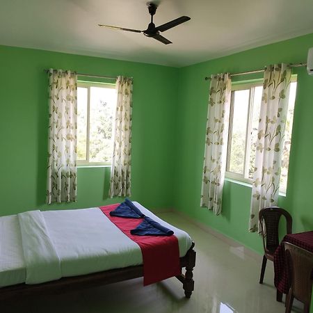 Chrisander'S Resort Quepem 外观 照片